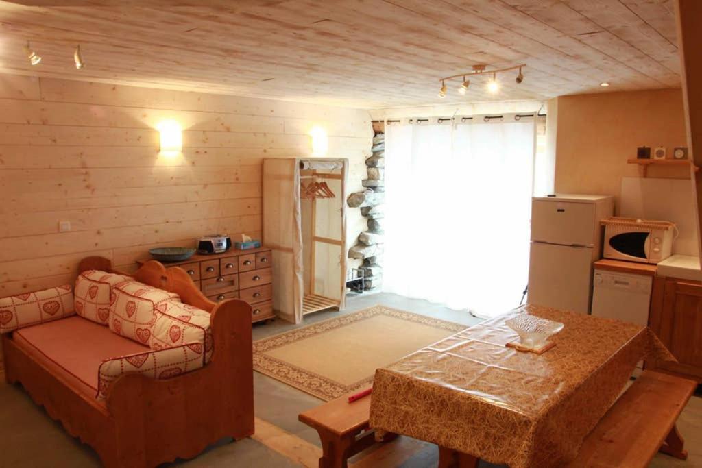 Chalet A La Montagne 10 Places 4 Chambres Бонневаль-сюр-Арк Экстерьер фото